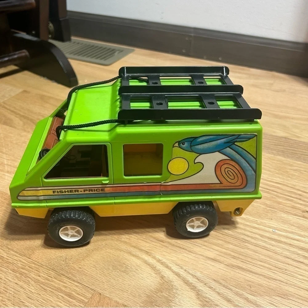 Vintage Fisher Price Adventure People Van Green Kids Toy 1977
